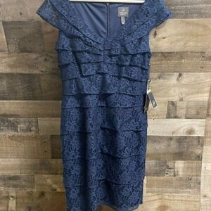 Elegant Blue Lace Mini Dress